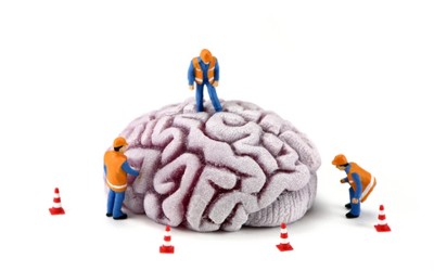 Tomar decisiones debilita al cerebro